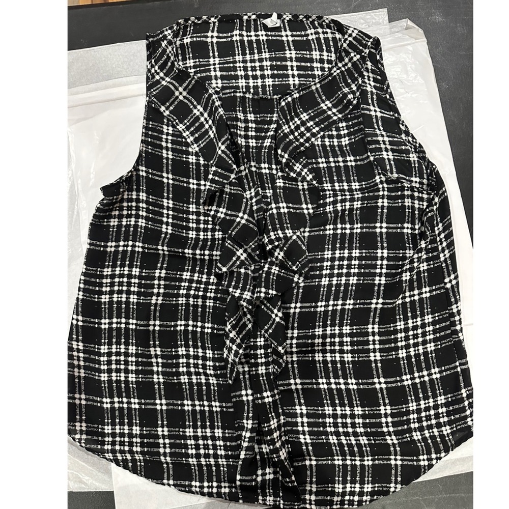 Elle Womens Black White Plaid Ruffle Front Sleeveless Blouse Top Size M